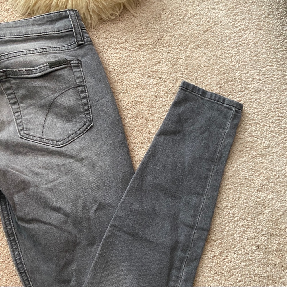 Joe’s Jeans The Icon MidRise Skinny Jeans in Jayne - Picture 6 of 10